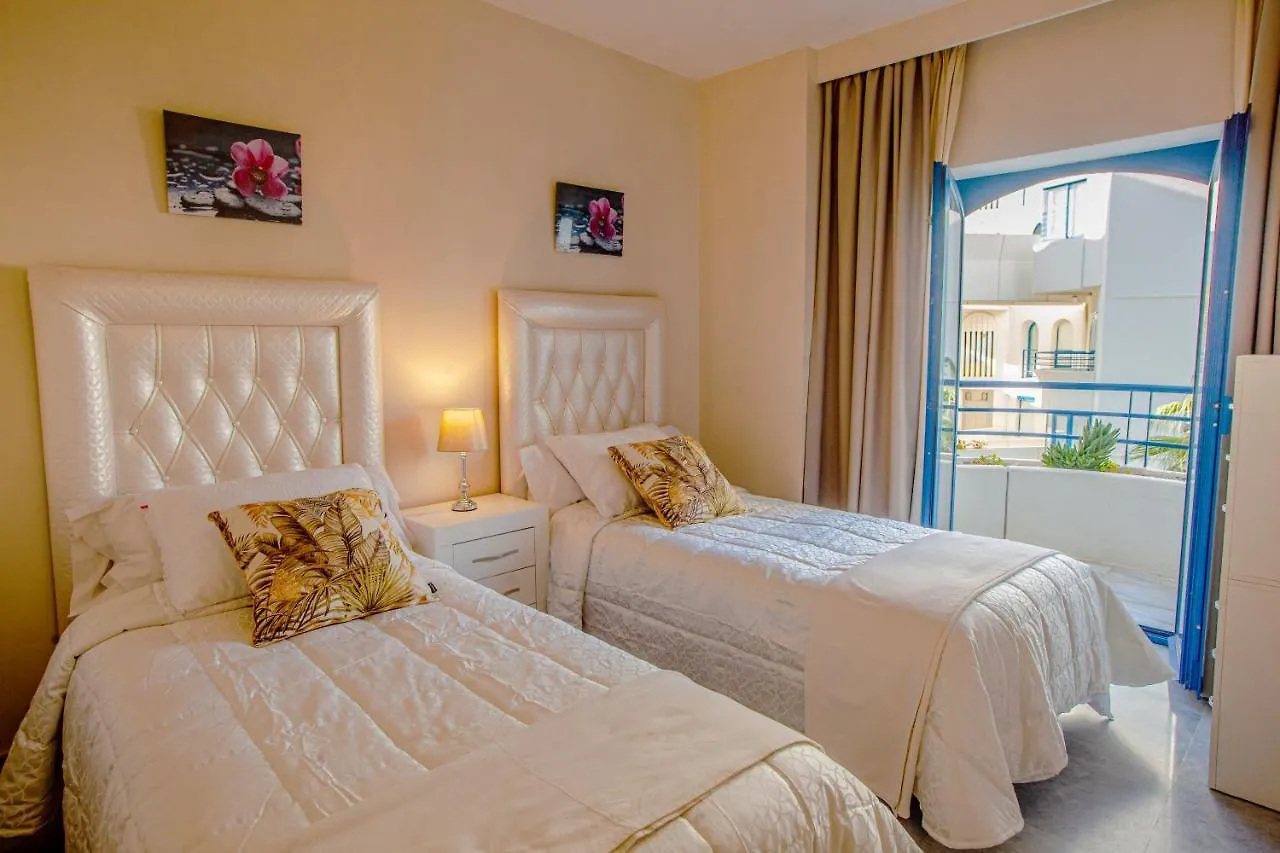 Duplex Apartment On The Beach 71 Marbella 0*,